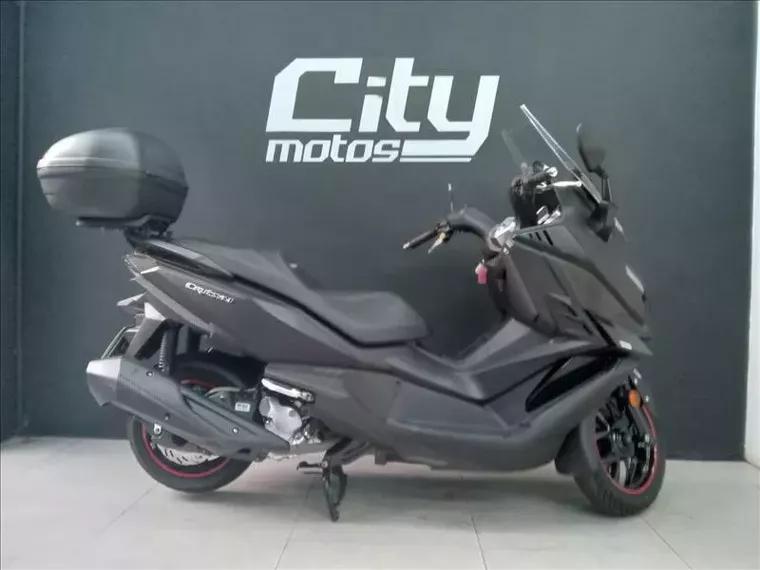 Dafra Cruisym Preto 8