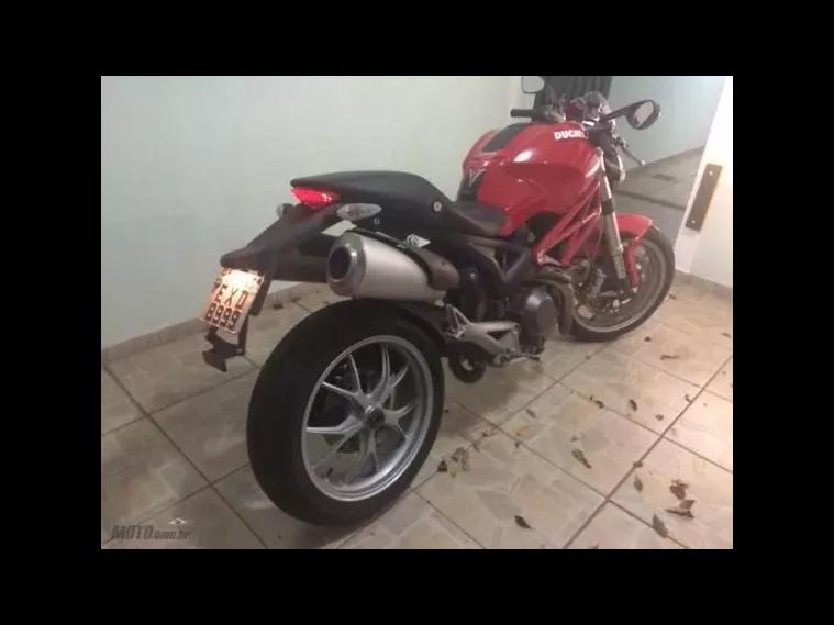 Ducati Monster Vermelho 6