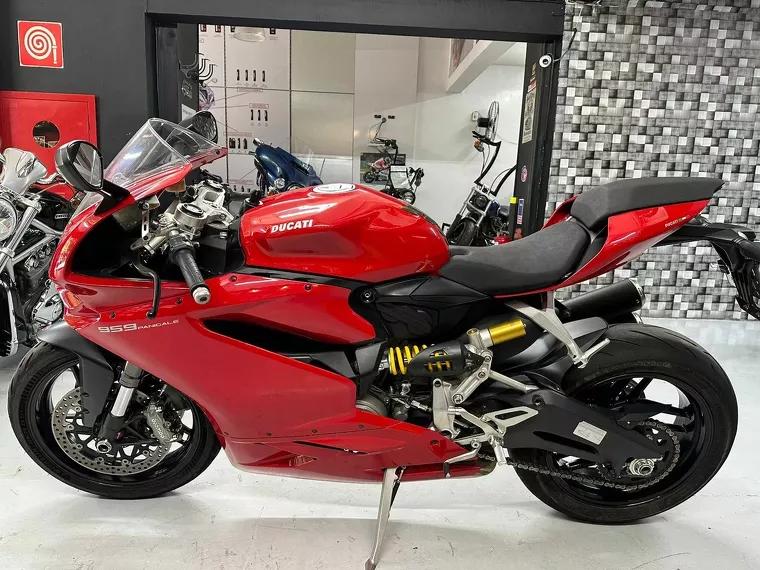 Ducati Panigale Vermelho 3