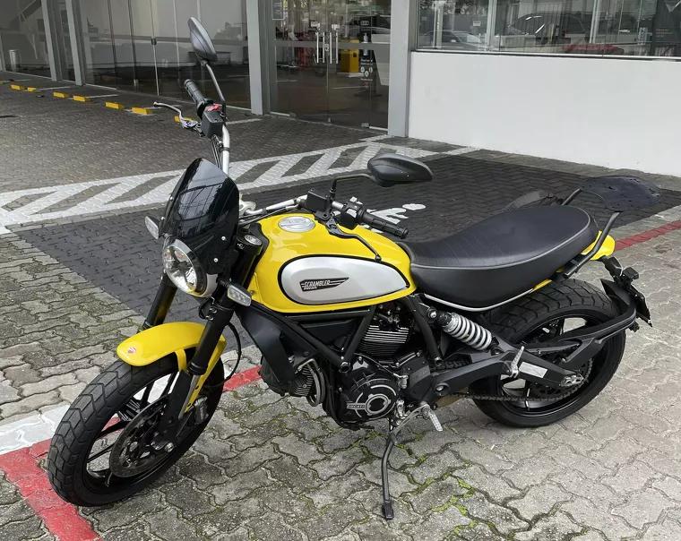 Ducati Scrambler Amarelo 1