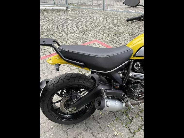 Ducati Scrambler Amarelo 3