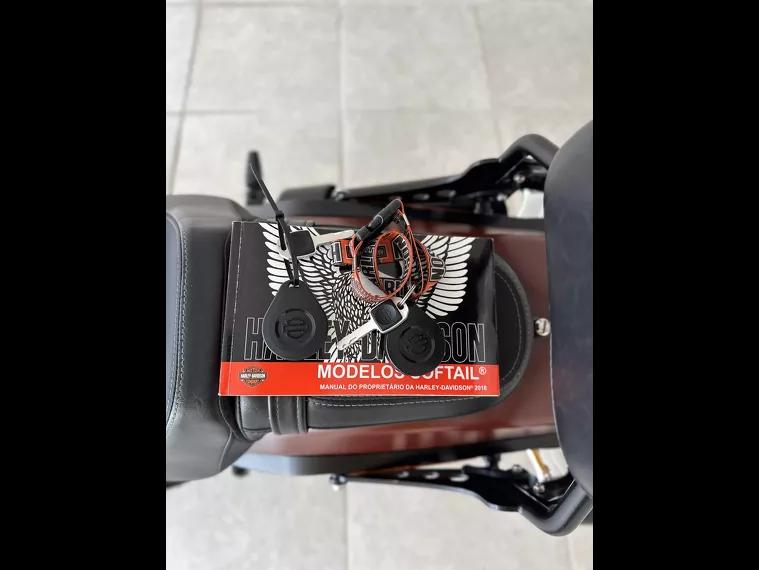Harley-Davidson Fat Bob Vermelho 11