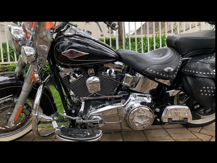 Harley-Davidson Heritage Preto 2