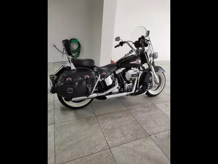 Harley-Davidson Heritage Preto 3