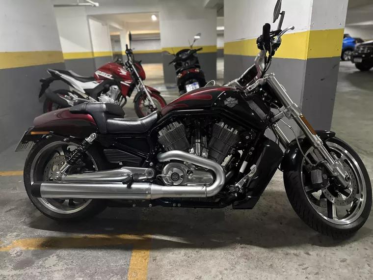 Harley-Davidson V-Rod Vermelho 3
