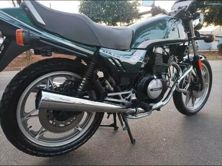 Honda CB 450 Verde 1