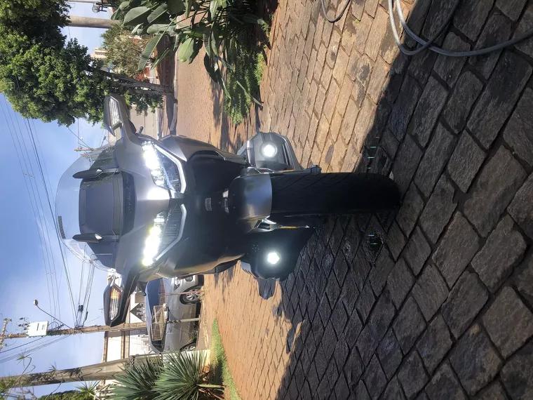 Honda Gold Wing Cinza 4