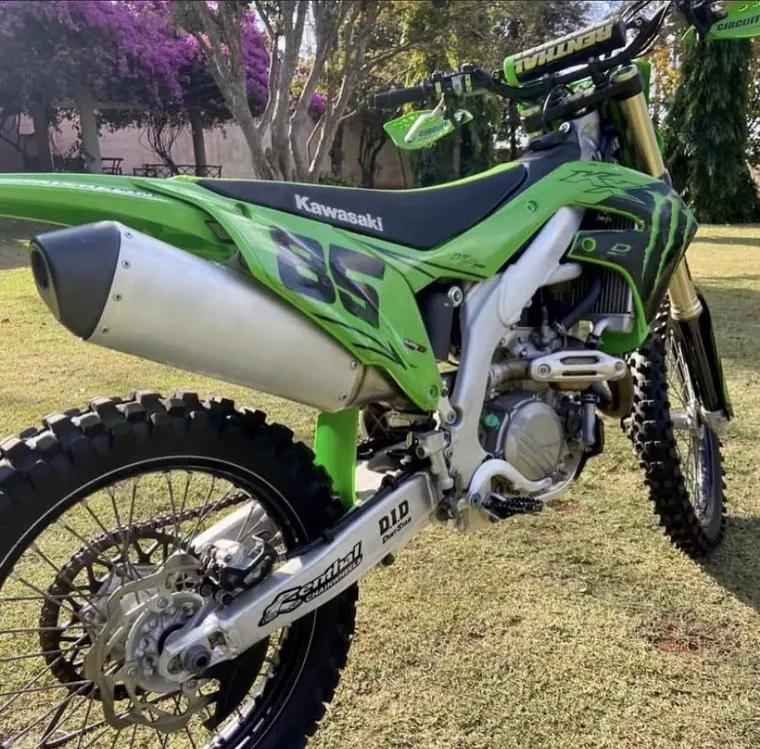 Kawasaki KX Verde 3