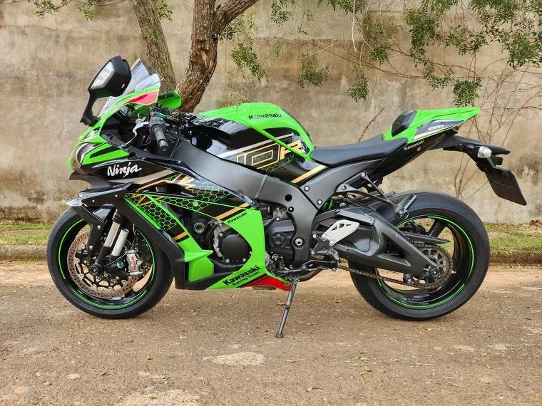 Kawasaki Ninja Verde 9