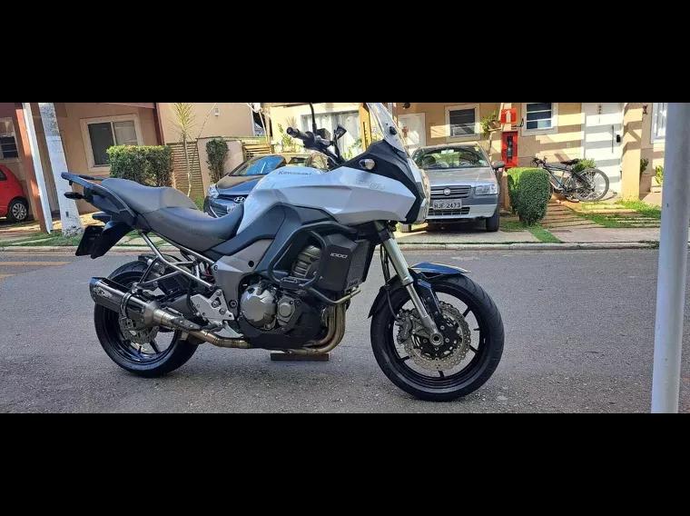 Kawasaki Versys Branco 12