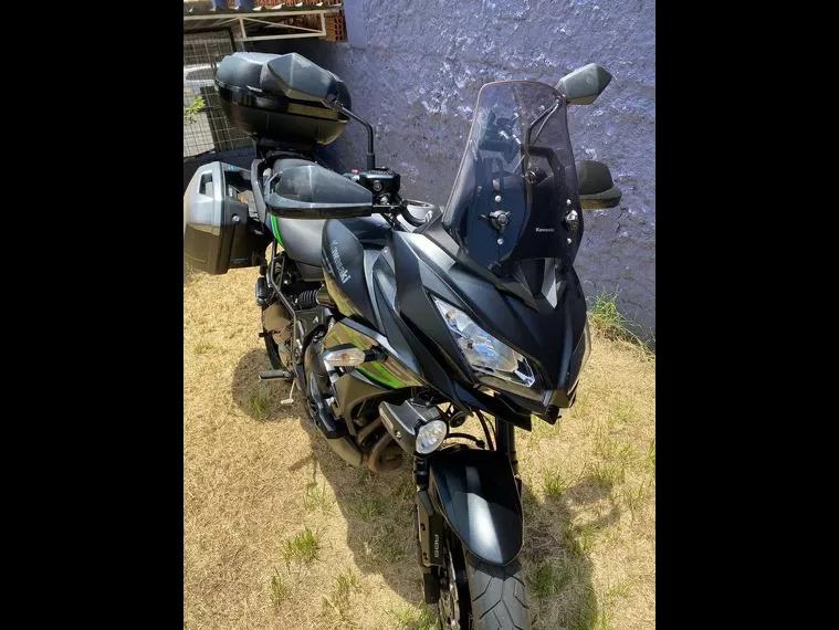 Kawasaki Versys Cinza 3