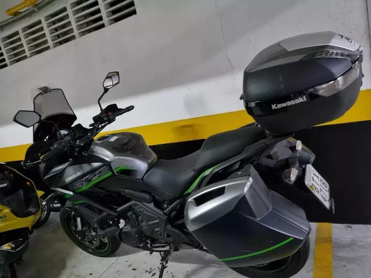 Kawasaki Versys Cinza 2