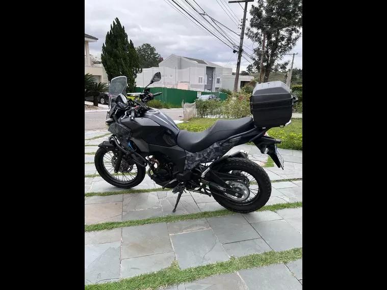 Kawasaki Versys Cinza 2