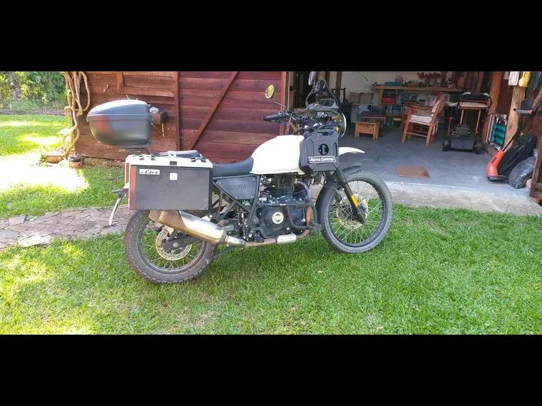 Royal Enfield Himalayan Branco 1