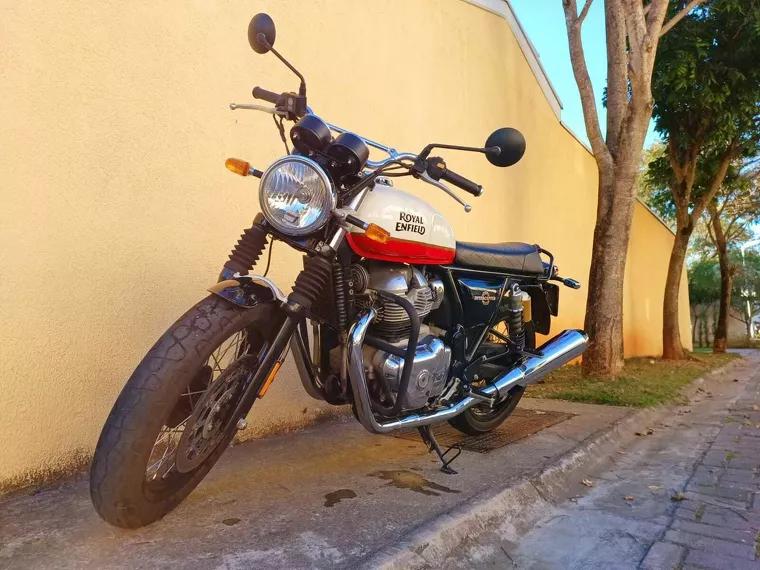 Royal Enfield Interceptor Branco 1