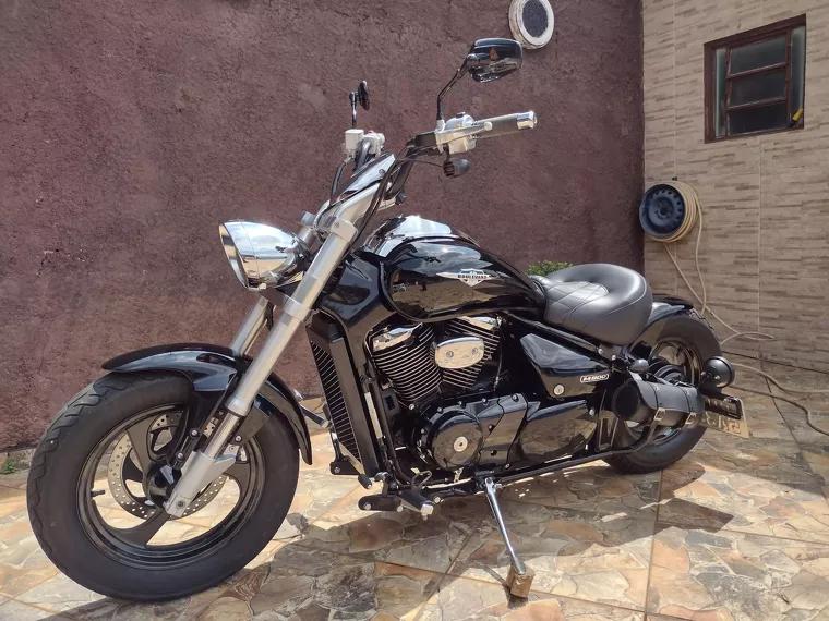 Suzuki Boulevard Preto 4