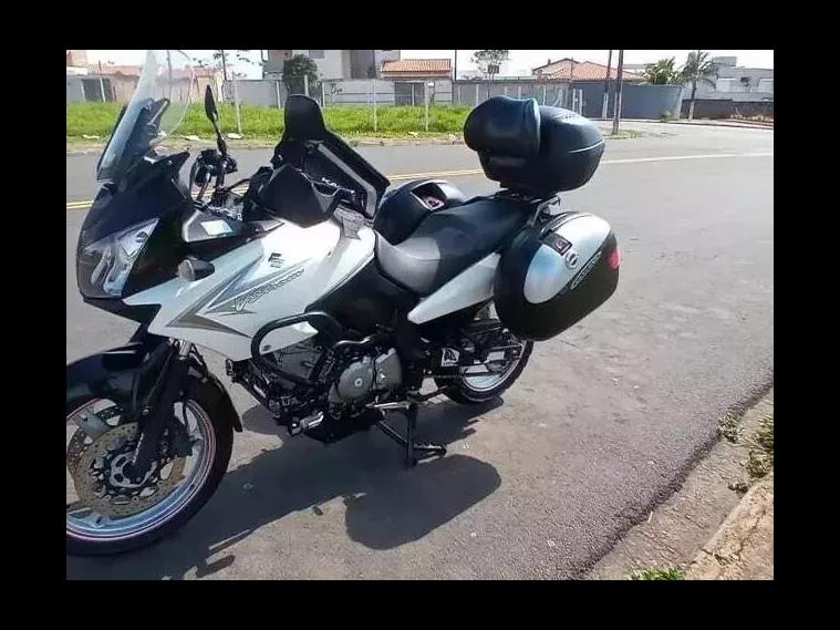 Suzuki V-Strom Branco 8