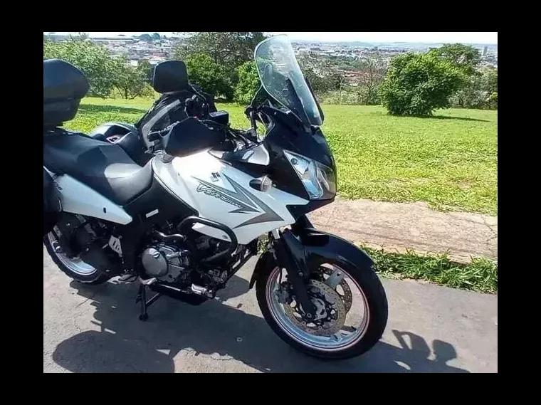 Suzuki V-Strom Branco 4