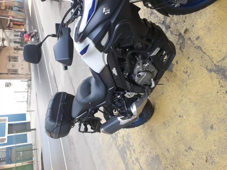 Suzuki V-Strom Branco 4