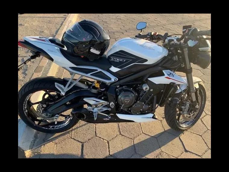 Triumph Street Triple Branco 1