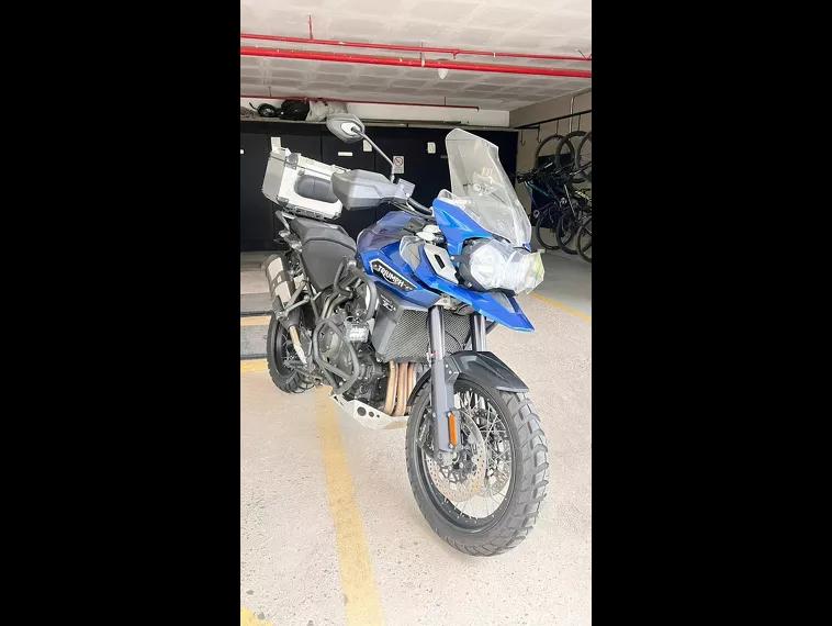 Triumph Tiger 1200 Azul 10