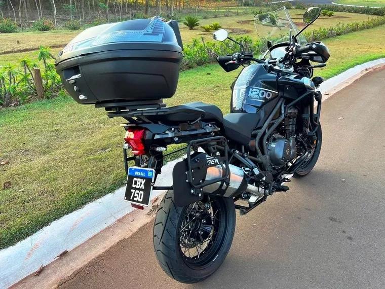 Triumph Tiger 1200 Cinza 18