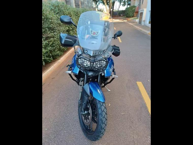 Triumph Tiger 800 Azul 6