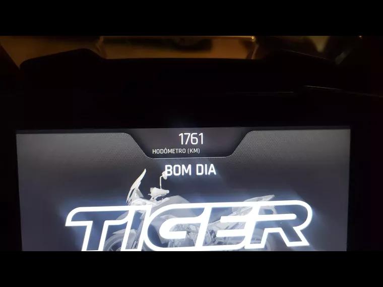 Triumph Tiger 900 Vermelho 1