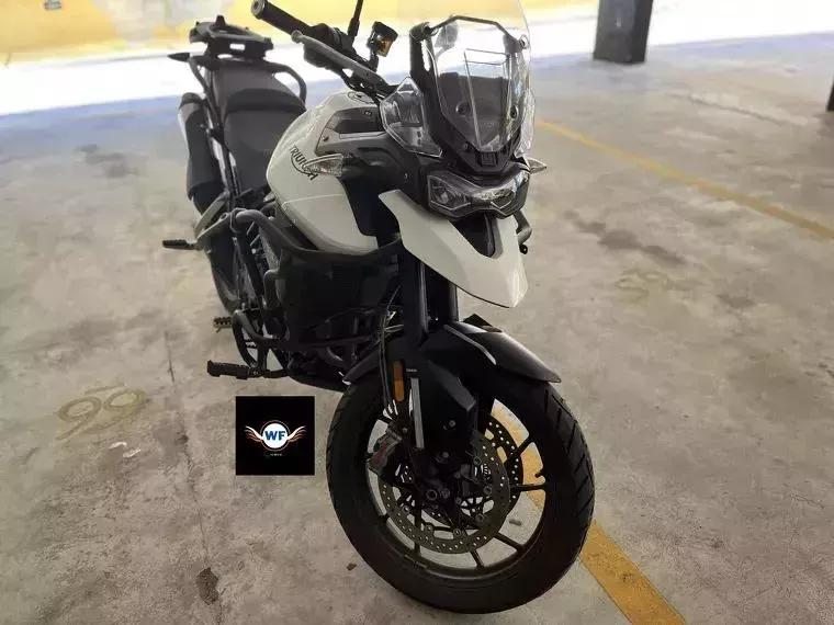 Triumph Tiger 900 Branco 8